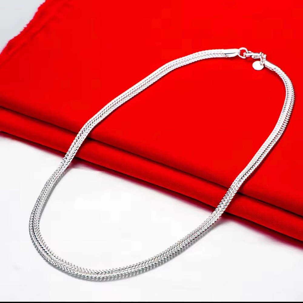Elegant Sterling Silver Necklace, 20”